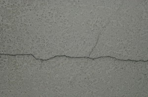 mur fissuré
